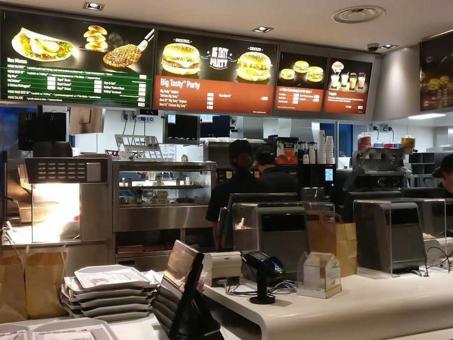 Avant — Rénovation de restaurants McDonald&rsquo;s